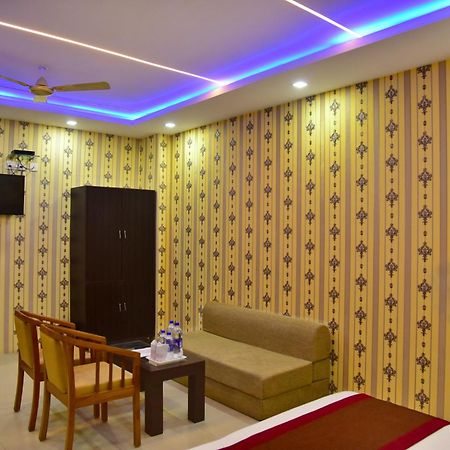 Hotel Nexus L Hotels In Charbagh Lucknow Esterno foto