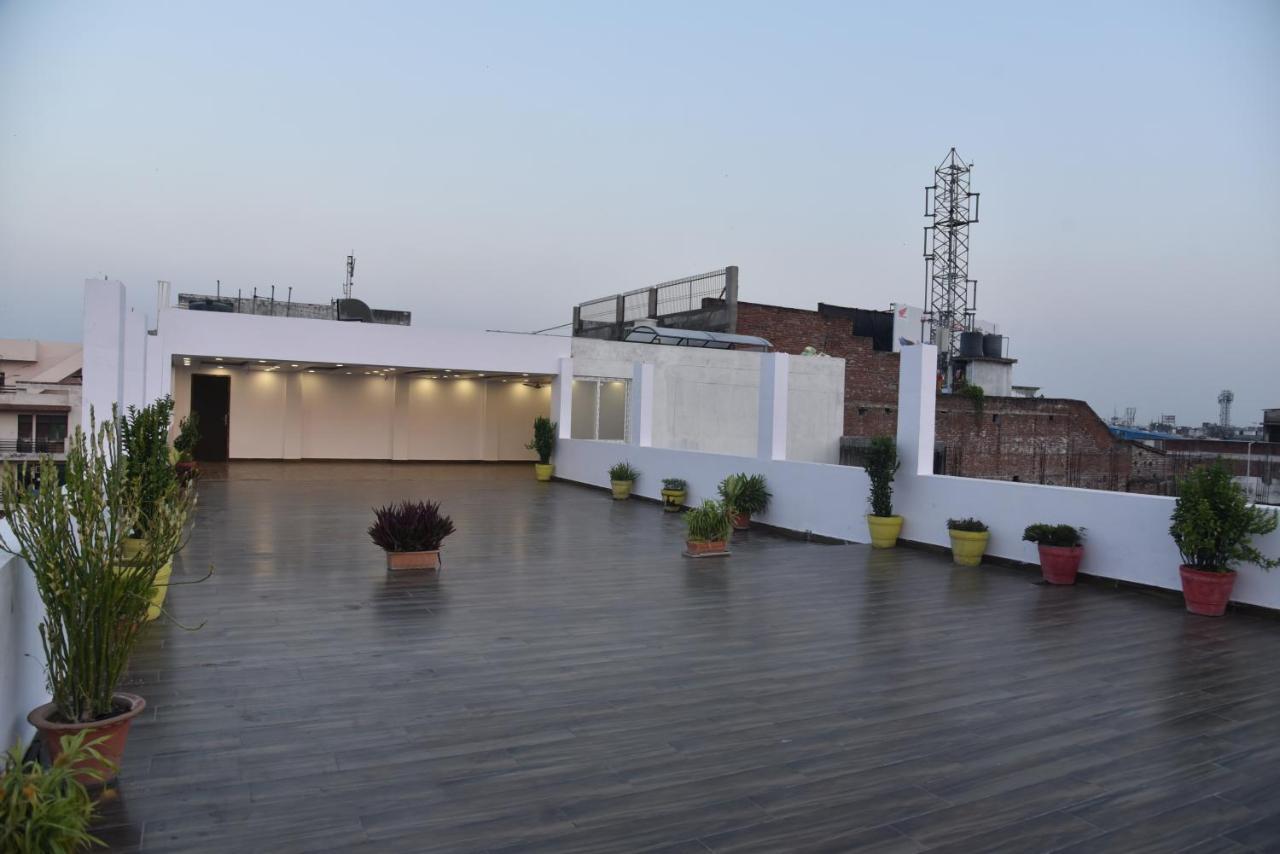 Hotel Nexus L Hotels In Charbagh Lucknow Esterno foto