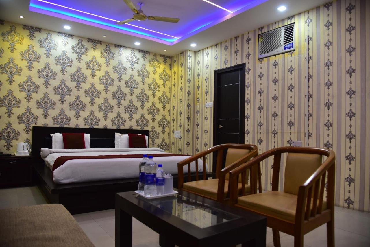 Hotel Nexus L Hotels In Charbagh Lucknow Esterno foto