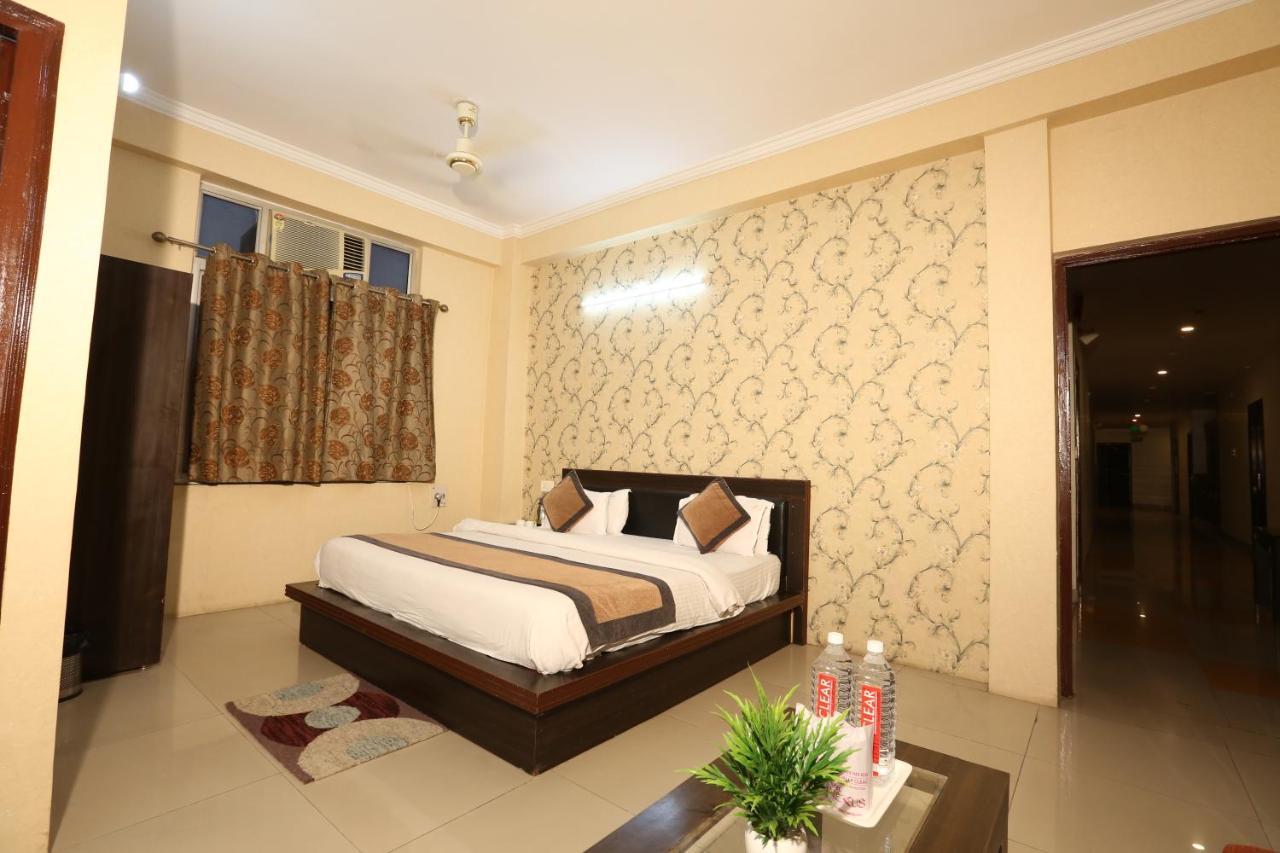 Hotel Nexus L Hotels In Charbagh Lucknow Esterno foto