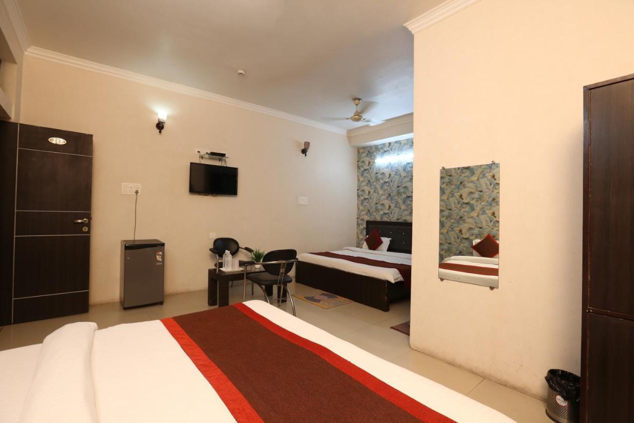 Hotel Nexus L Hotels In Charbagh Lucknow Esterno foto