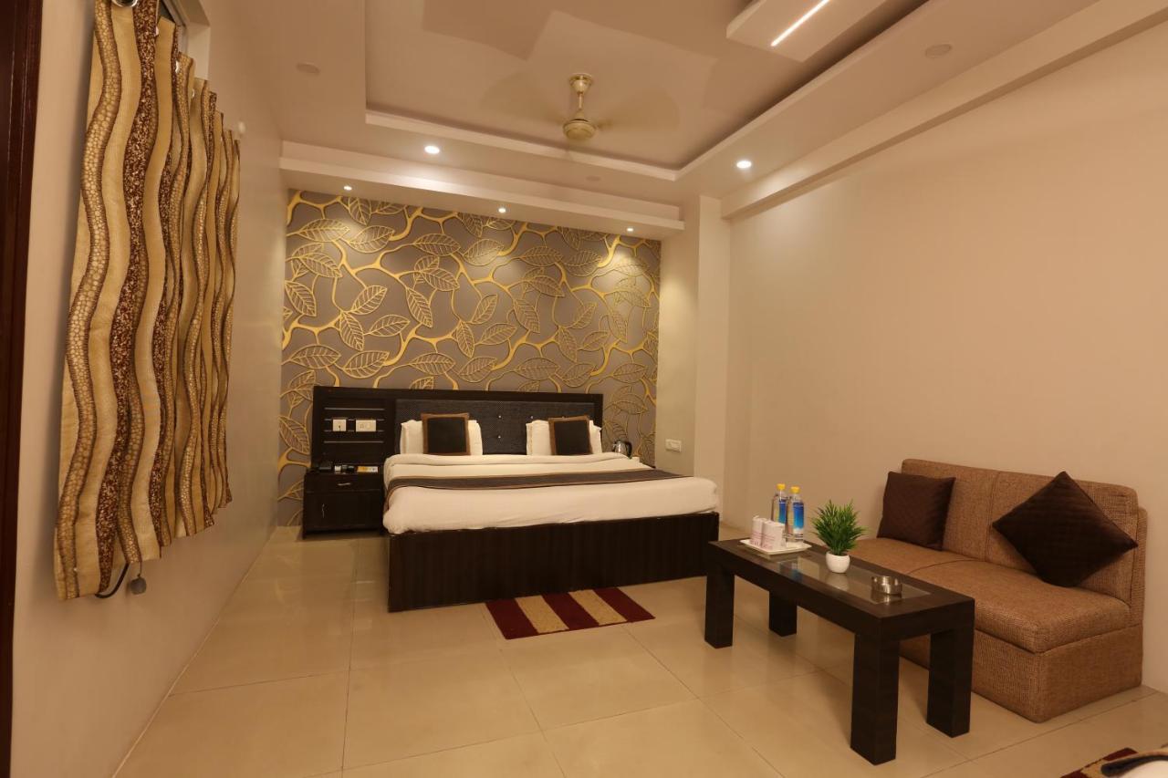 Hotel Nexus L Hotels In Charbagh Lucknow Esterno foto