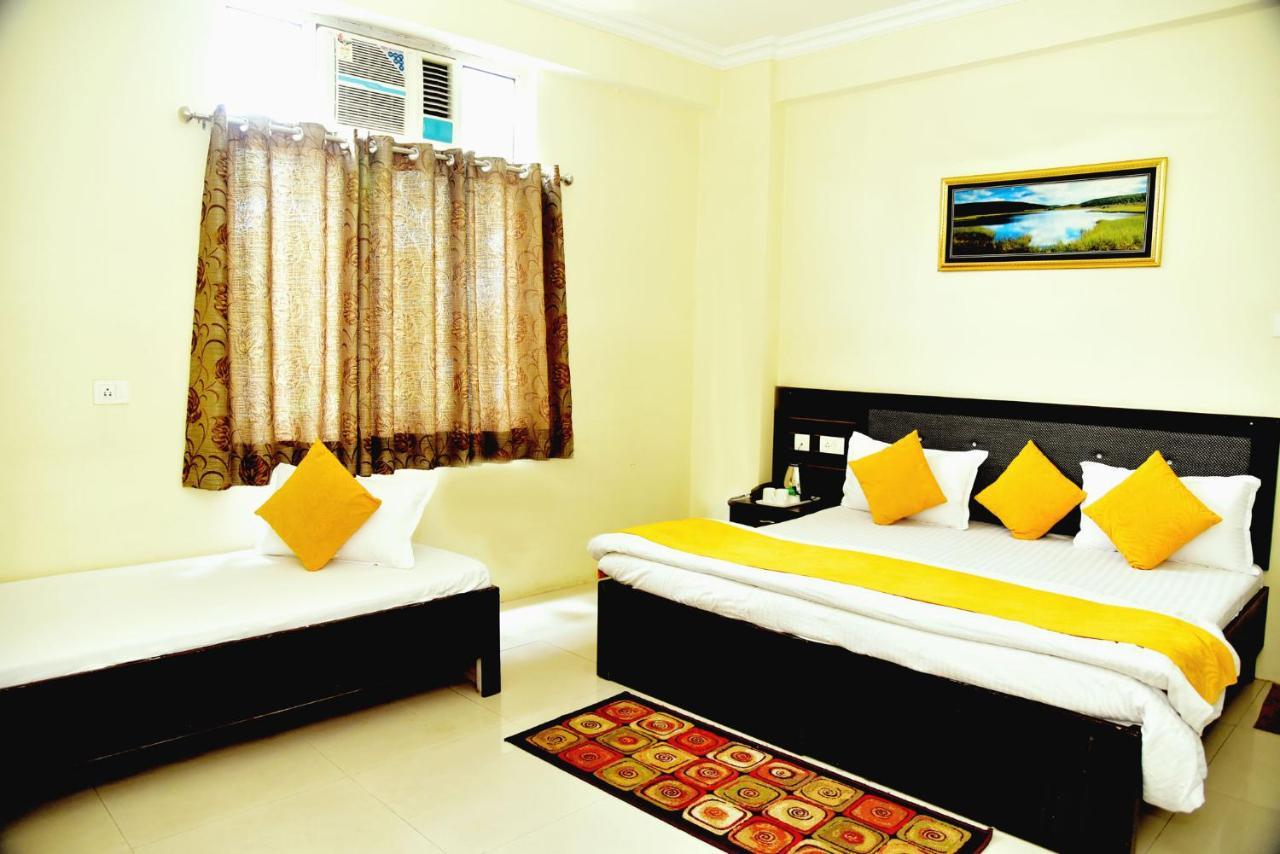 Hotel Nexus L Hotels In Charbagh Lucknow Esterno foto