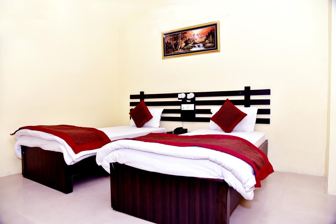 Hotel Nexus L Hotels In Charbagh Lucknow Esterno foto